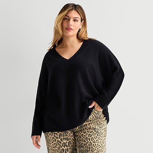 Ana Plus Womens V Neck Long Sleeve Pullover Sweater In Black