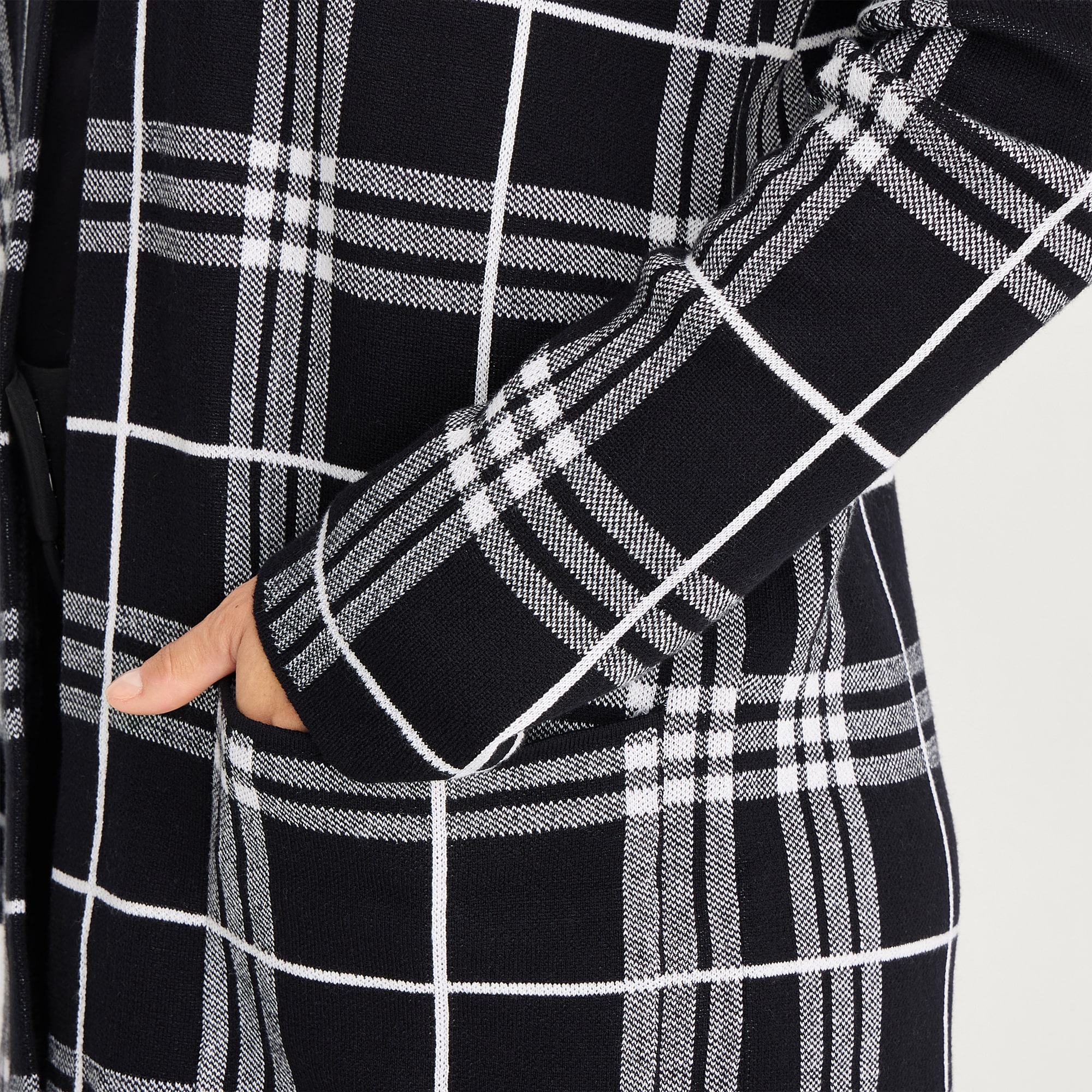 Black Label by Evan-Picone Womens Notch Neck Long Sleeve Open Front Petite Windowpane Cardigan