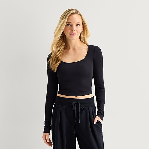 Xersion Womens Scoop Neck Long Sleeve Active Crop Top In Black