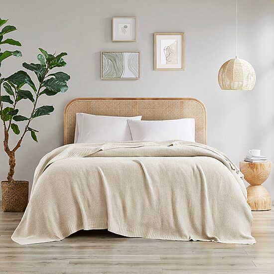 INK+IVY Bree Knit Blanket