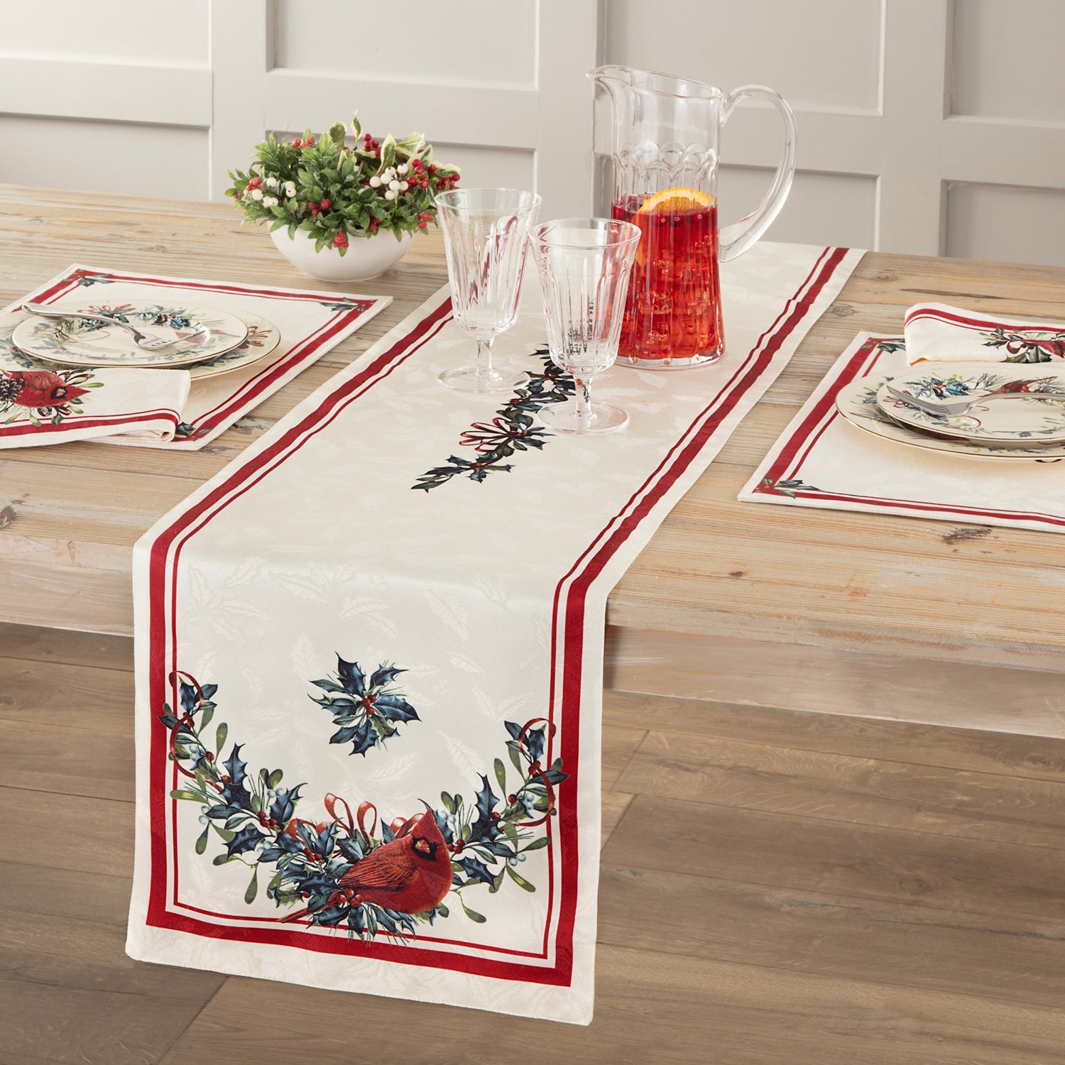 Lenox Holiday Winter Greetings Runner