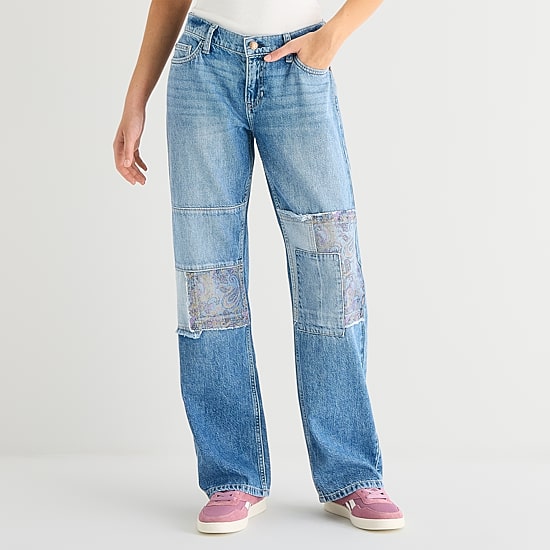 Arizona Womens Juniors Low Rise Baggy Fit Jean