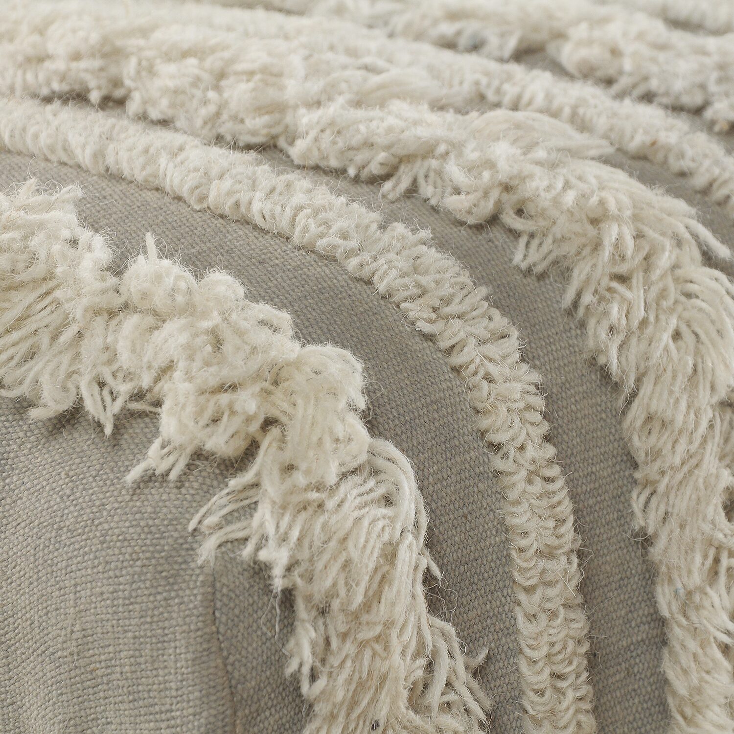 LR Home Zoe Farmhouse Upholstered Stripe Bench Cream