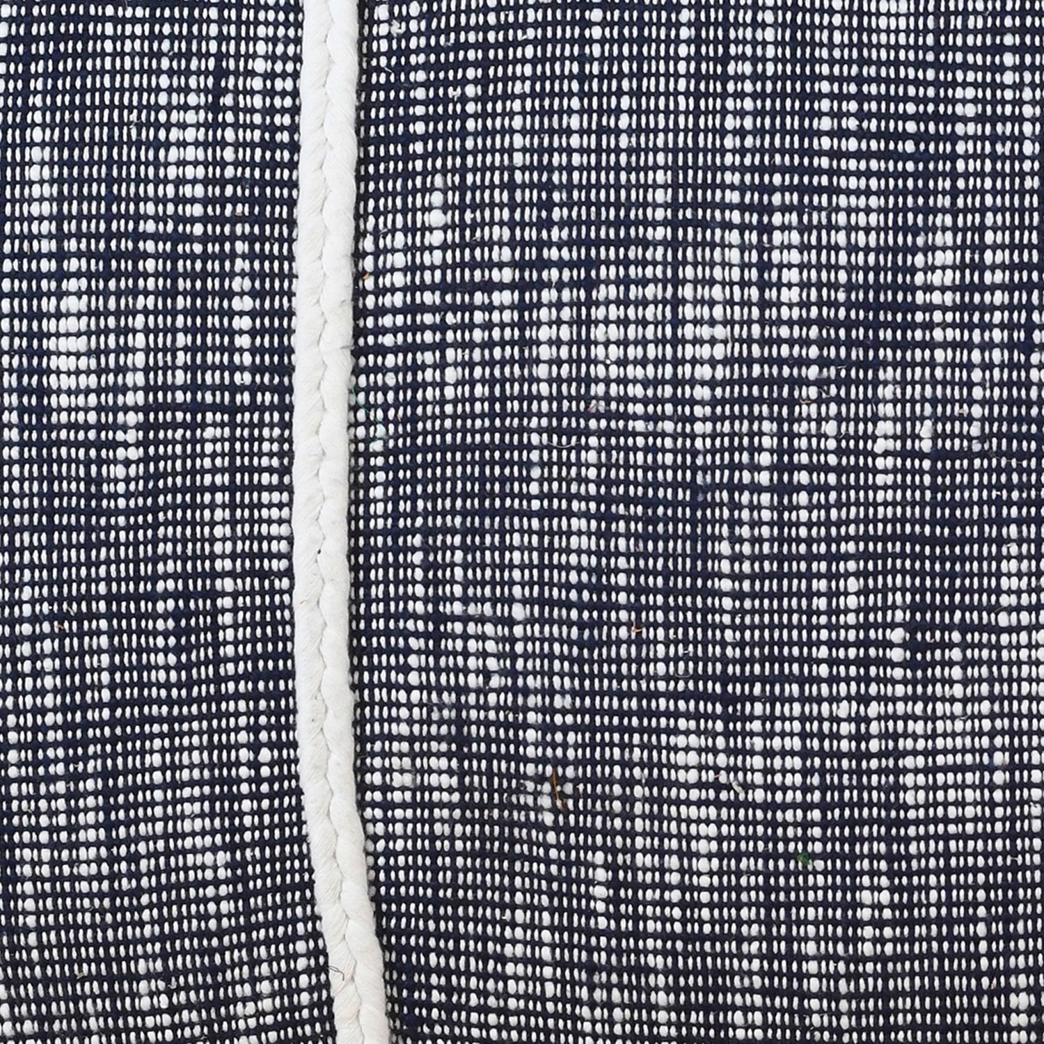 LR Home Scarlett Farmhouse Upholstered Plaid Bench in Navy