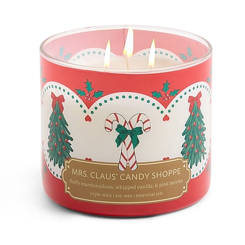 Distant Lands Scented Jar Candle In Mrs Claus Candy