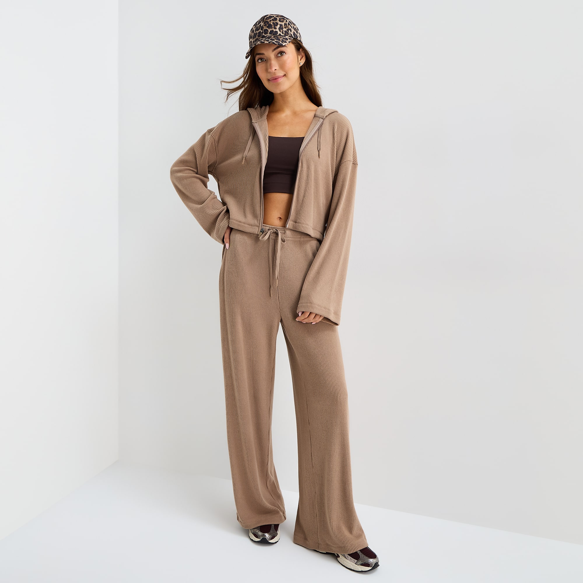 Xersion Womens Wide Leg Mid Rise Regular Fit Sweatpant