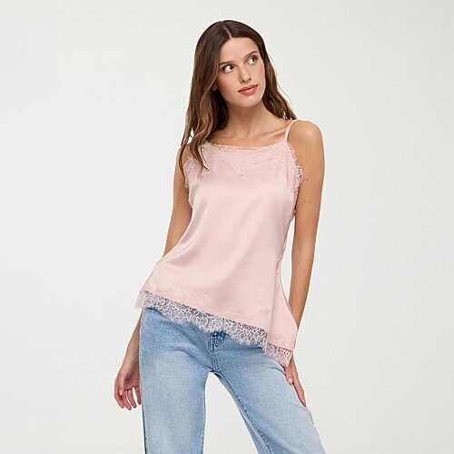 Forever 21 Womens Juniors Straight Neck Sleeveless Lace Trim Camisole In Pink