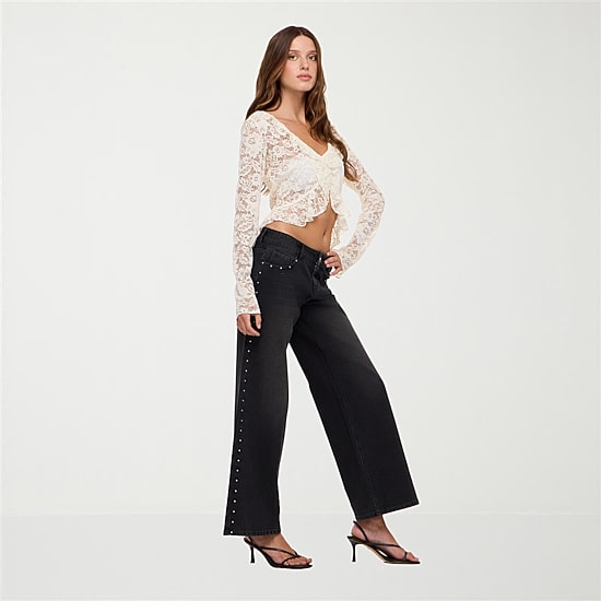 Forever 21 Womens Juniors V Neck Long Sleeve Lace T-Shirt