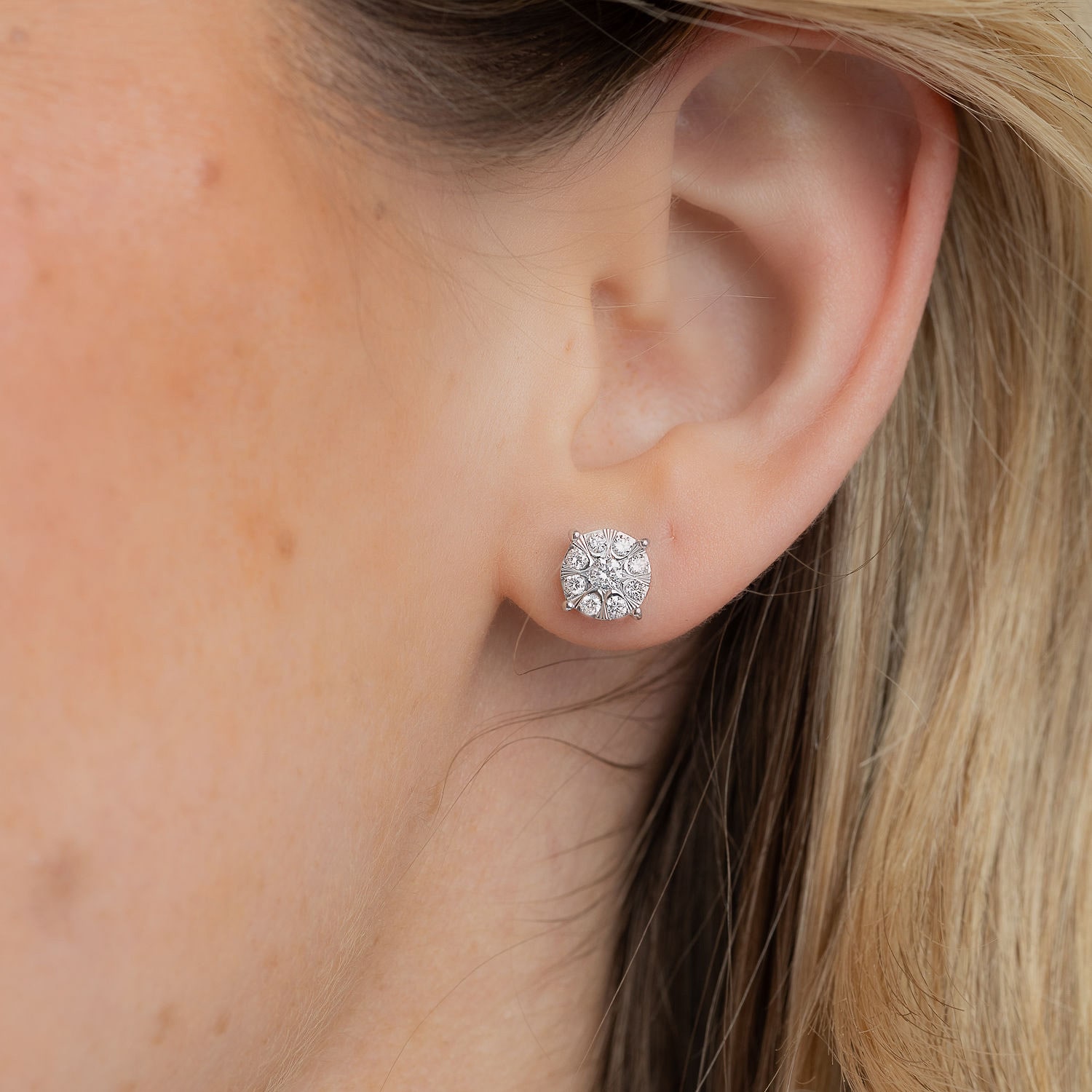(H-I / I1) 1/2 CT. T.W. Lab Grown White Diamond Sterling Silver 7.4mm Round Stud Earrings
