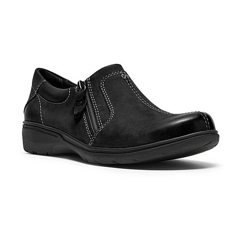 Clarks Carleigh Ease Womens Almond Closed Toe Oxford Shoes, 8 Medium, Black