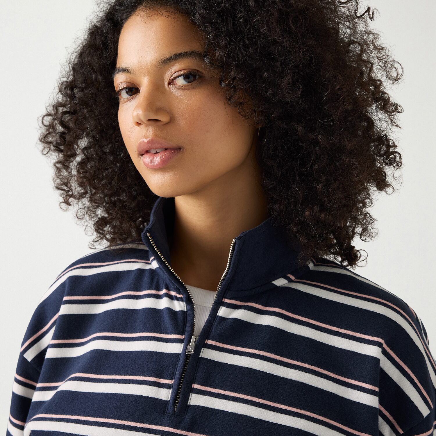 Levi's® Womens Mock Neck Long Sleeve Quarter-Zip Pullover