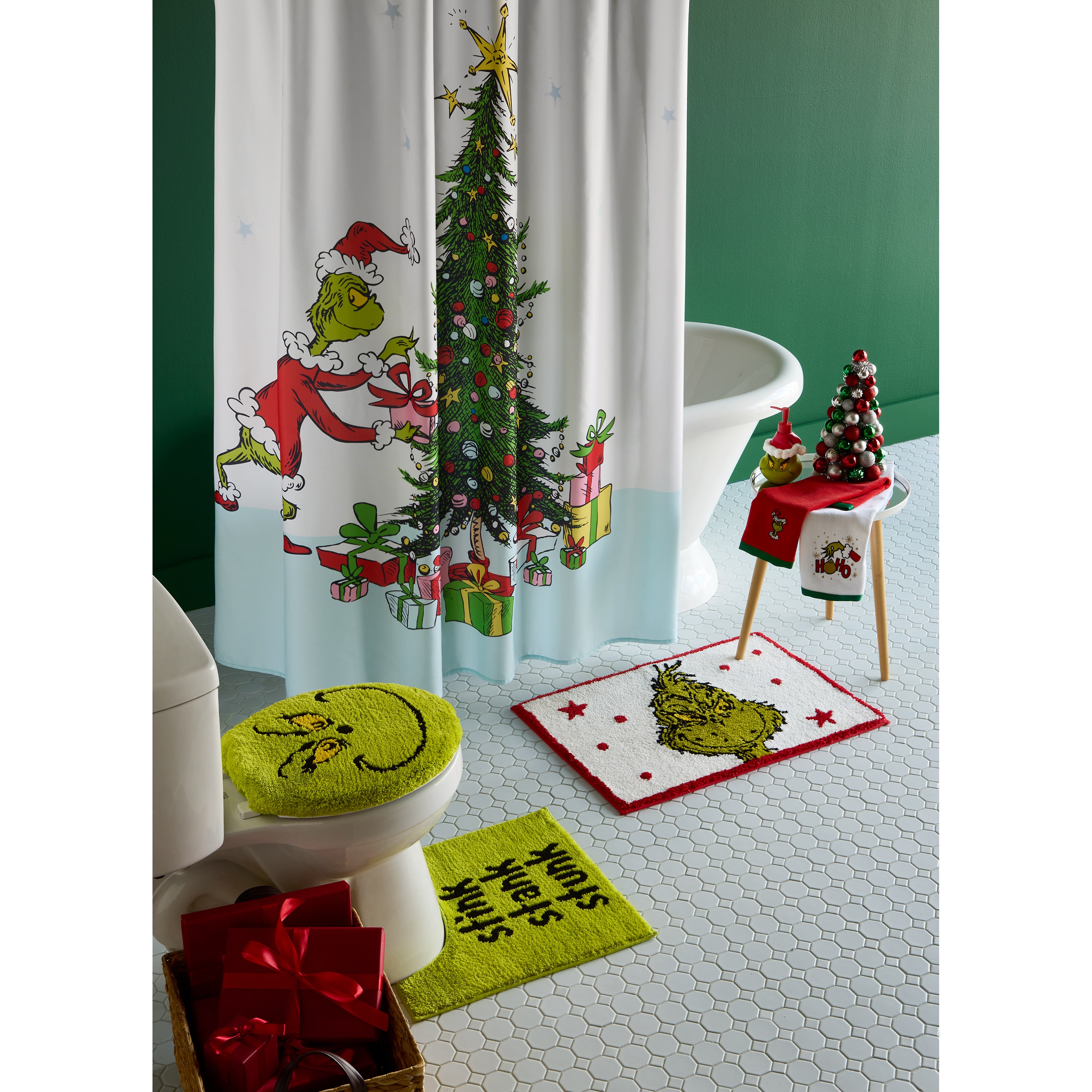 Grinch 2-pc. Hand Towel