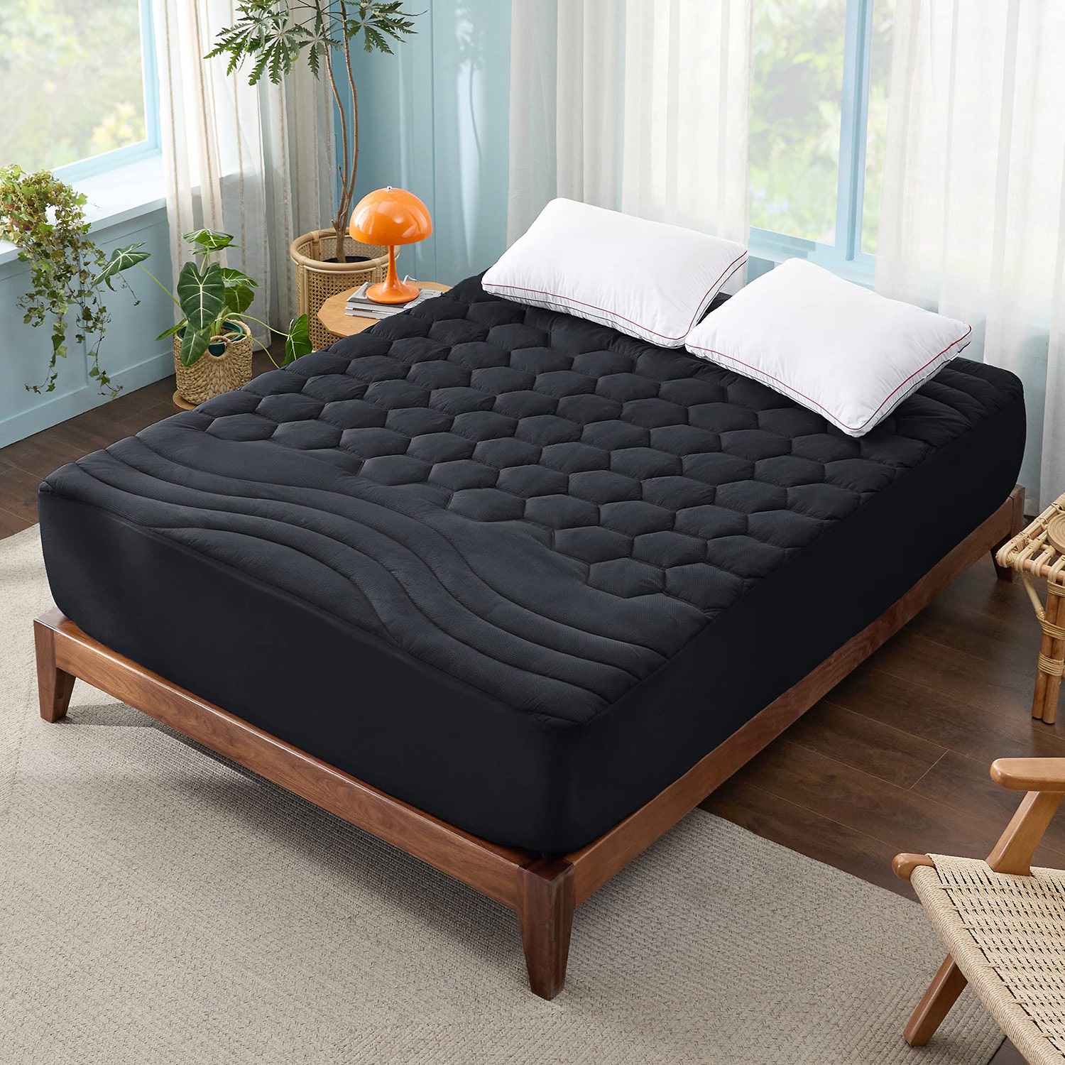 Bedsure® Overfilled Quiet Shade Mattress Pad
