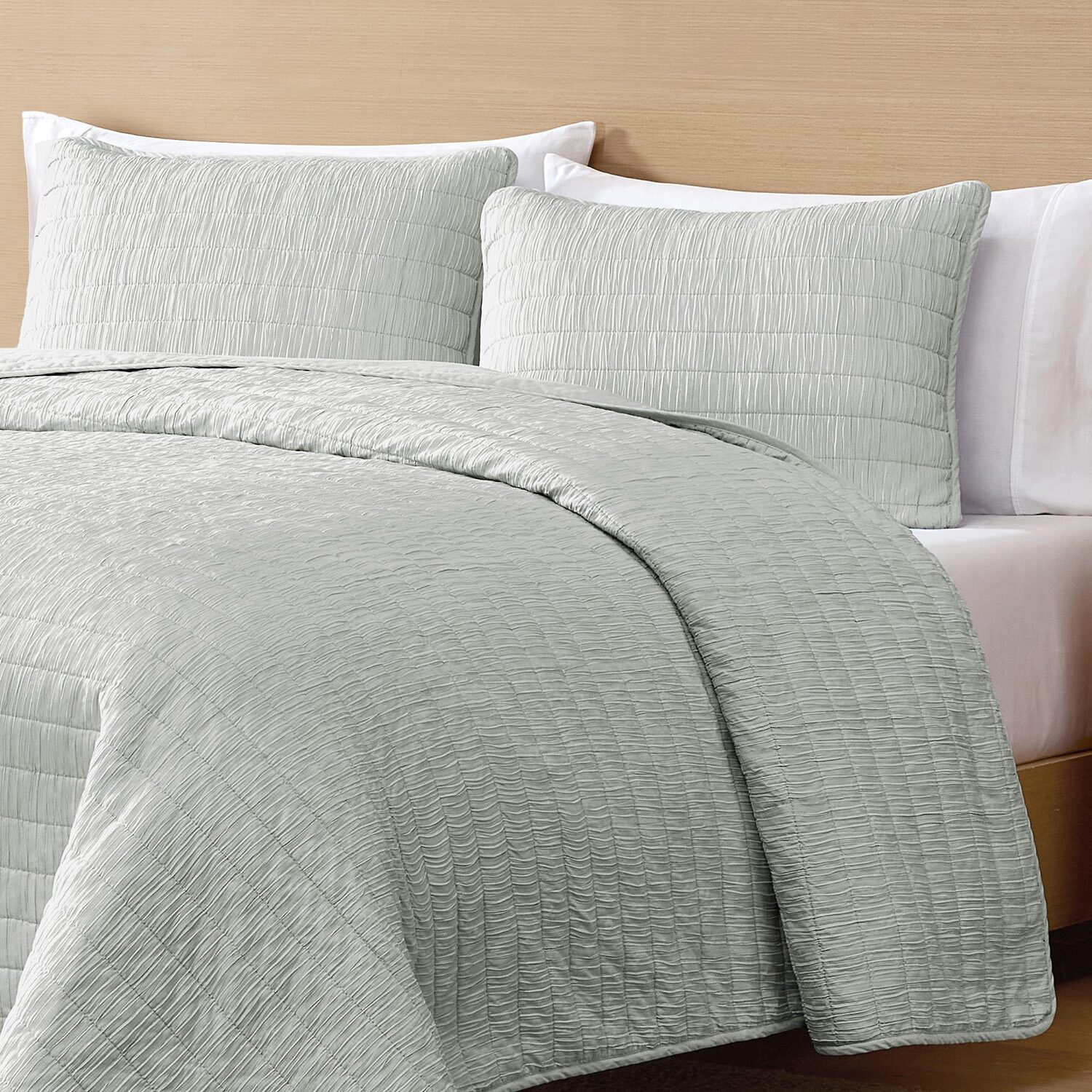 Swift Home Lightweight Oversized Enzyme Washed Crinkle Quilt Coverlet Bedspread Set