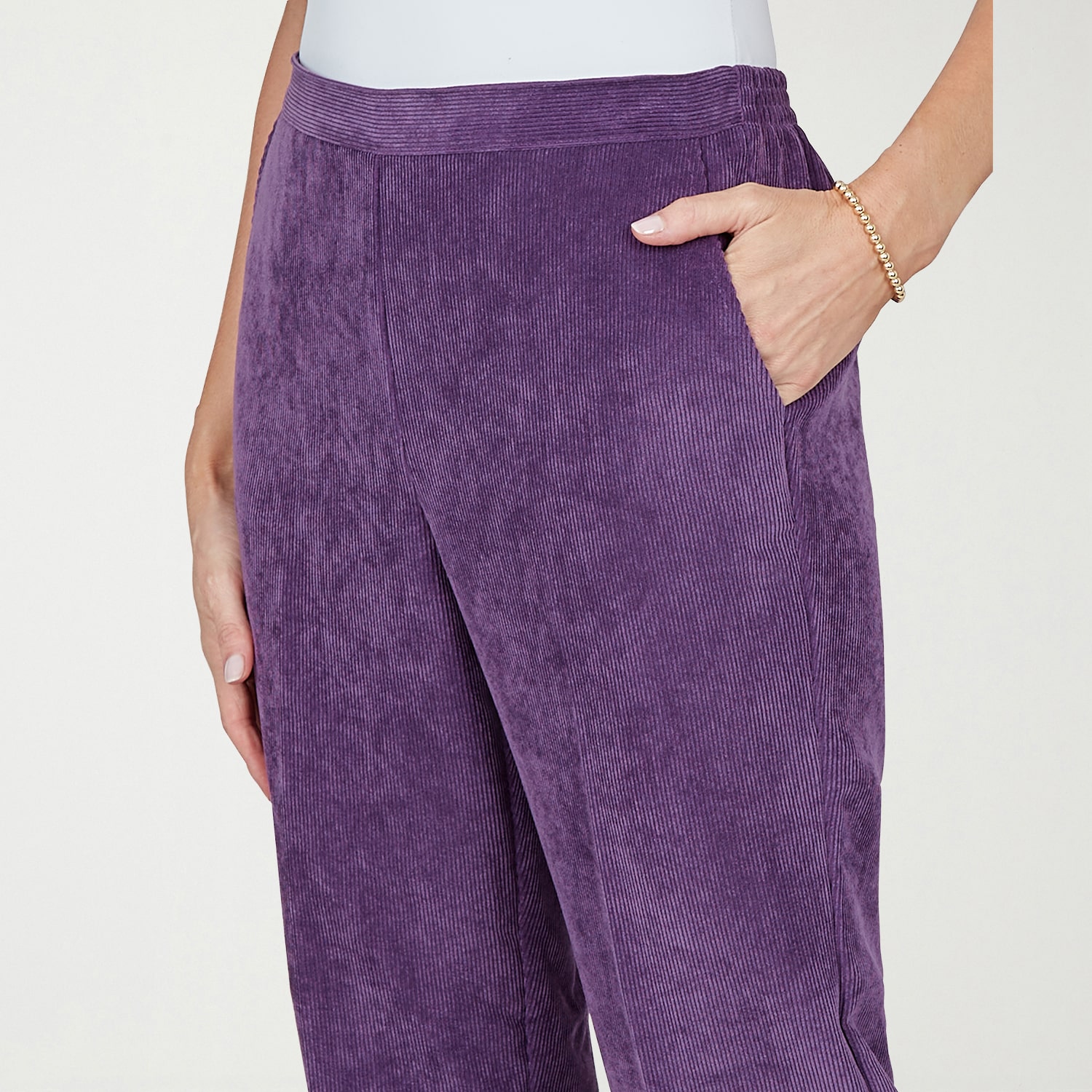 Alfred Dunner Vail Womens Mid Rise Comfort Waistband Straight Corduroy Pant