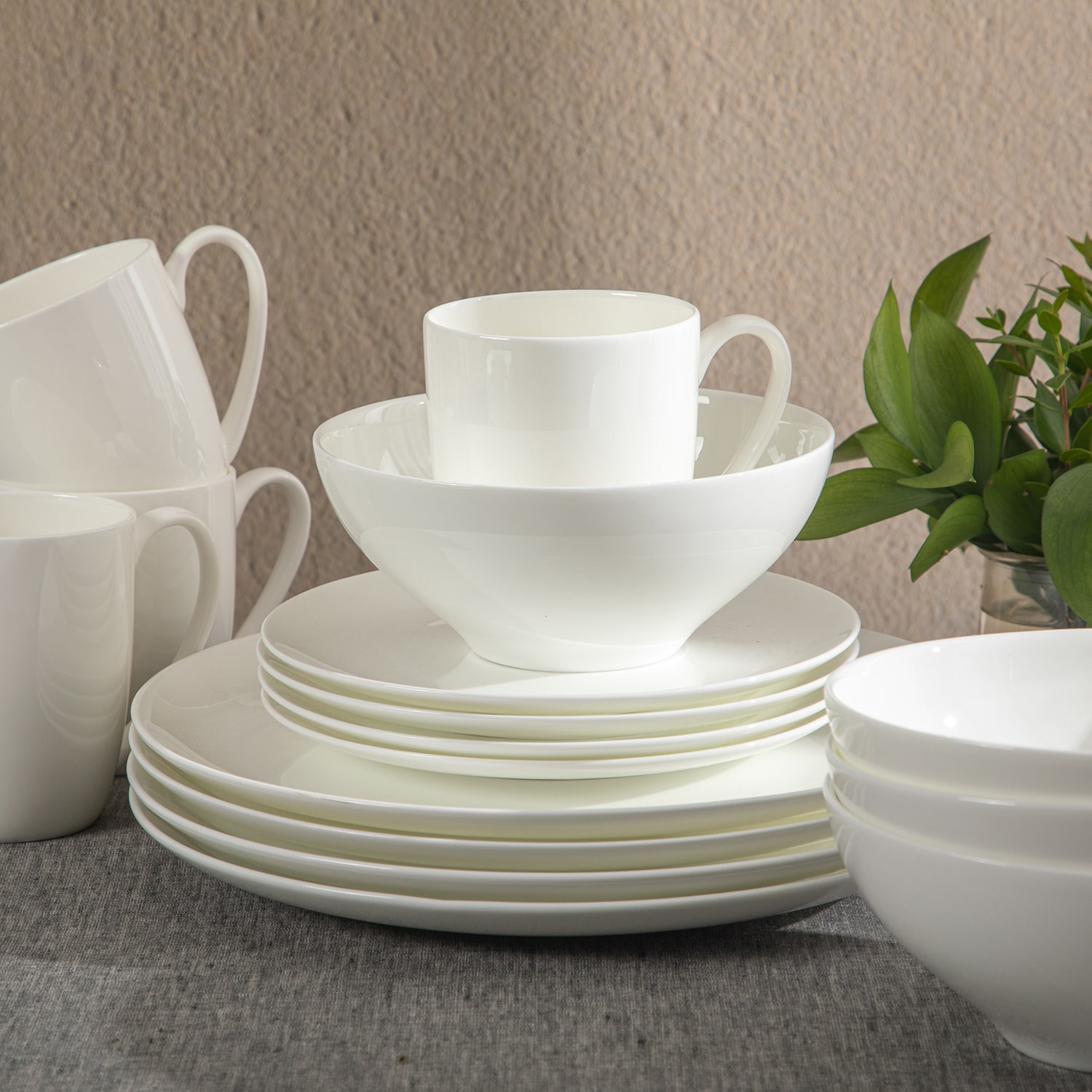 Gibson Eva 16-pc. Bone China Dinnerware Set