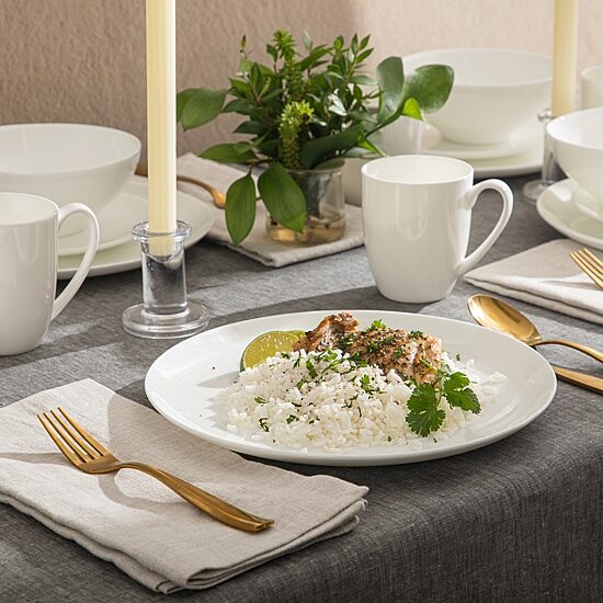 Gibson Eva 16-pc. Bone China Dinnerware Set
