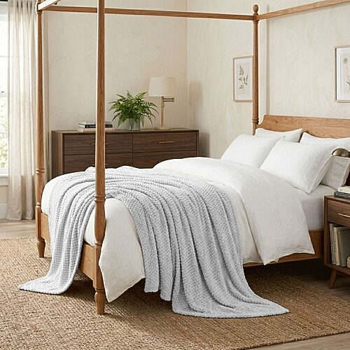 SUPERIOR Lily Textured Lightweight Pebbled Weave Durable Fleece Hypoallergenic Blanket, One Size, Silver