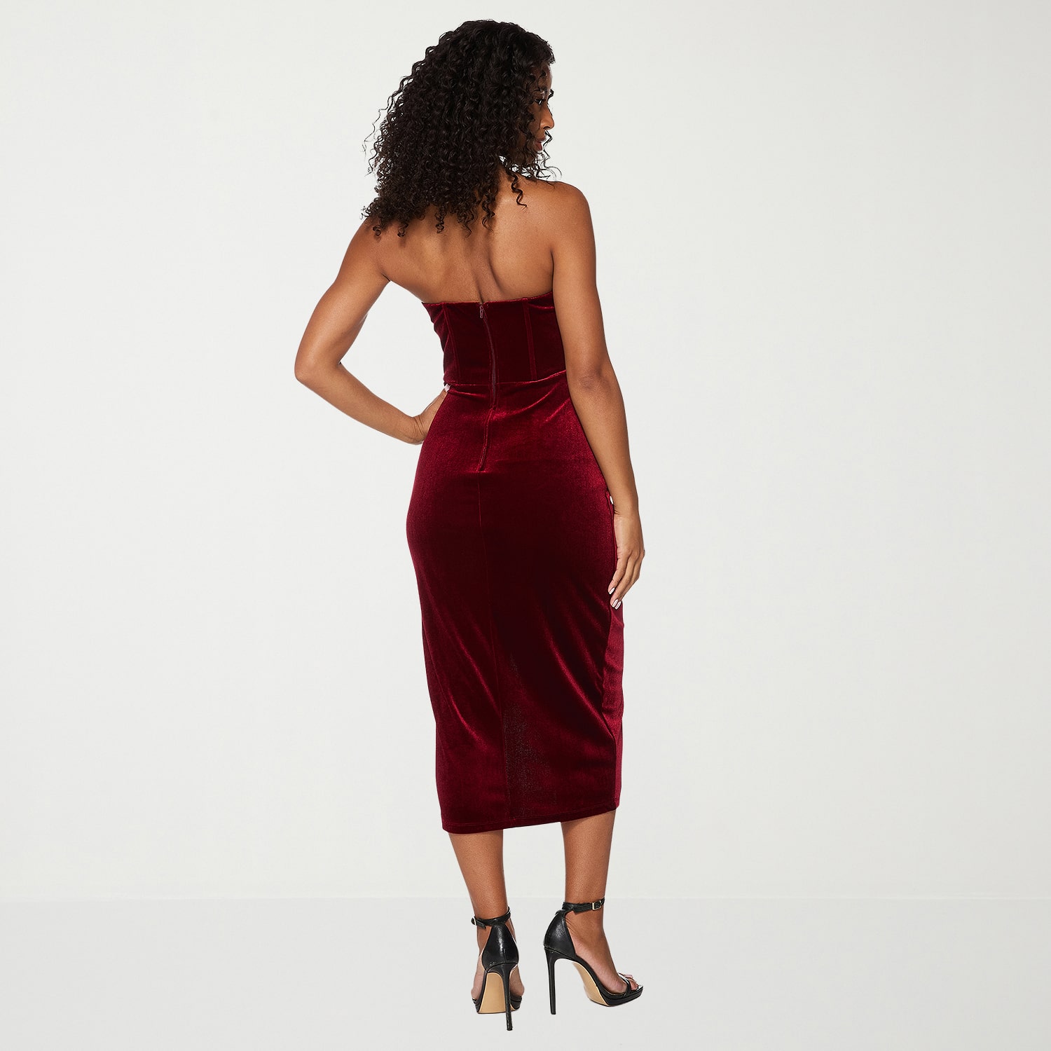 Premier Amour Womens Midi Straight Neck Sleeveless Velvet Sheath Dress