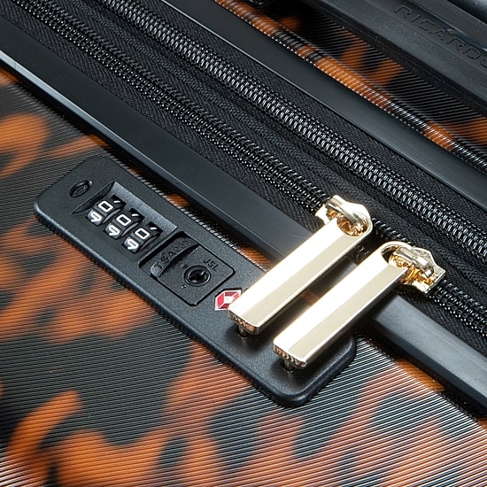 Ricardo Beverly Hills® Venice Beach 24" Hardside Spinner Luggage