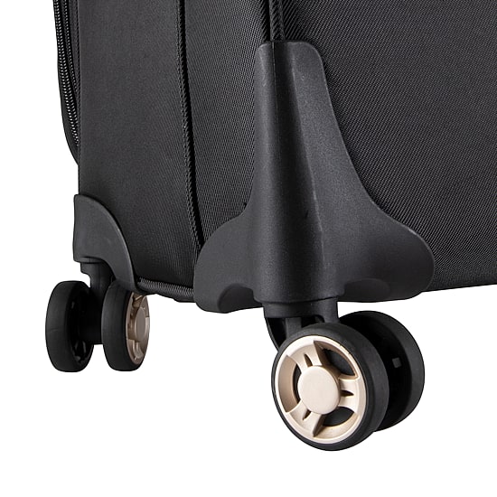 Ricardo Beverly Hills® Venice Beach 24" Softside Spinner Luggage