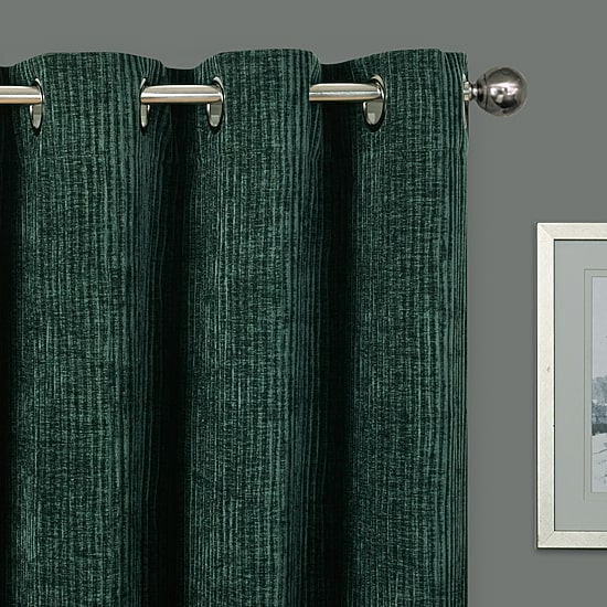 Max Blackout Terrace Chenille Grommet Top 100% Blackout Single Curtain Panel