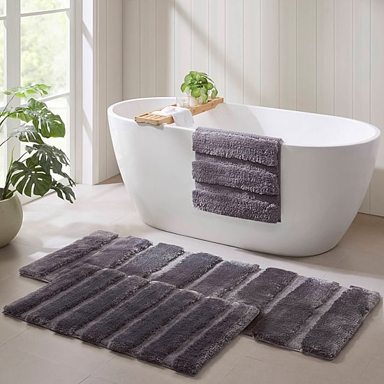 Madison Park Tufted Pearl Channel Soft Solid Tufted Bath Rug