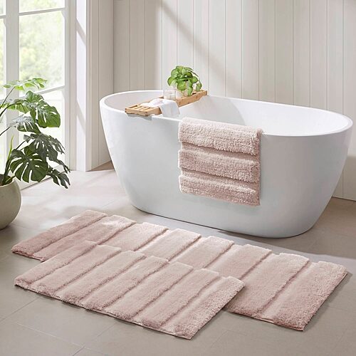 Madison Park Tufted Pearl Channel Soft Solid Tufted Bath Rug, One Size, Pink