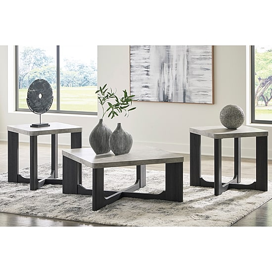 Signature Design by Ashley Shawnee Table Set of 3