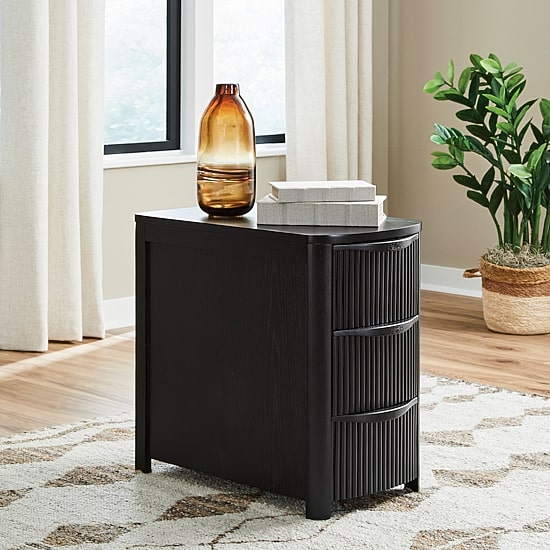 Signature Design by Ashley Cameo Chairside End Table
