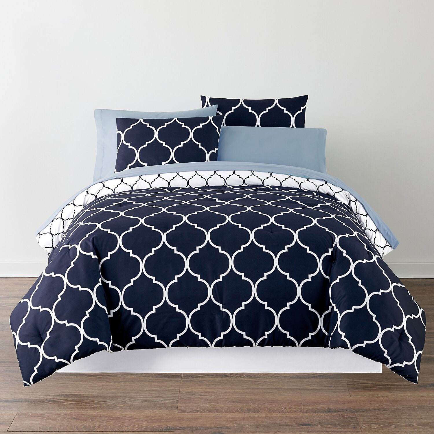 Home Expressions Nora Ogee Complete Bedding Set with Sheets