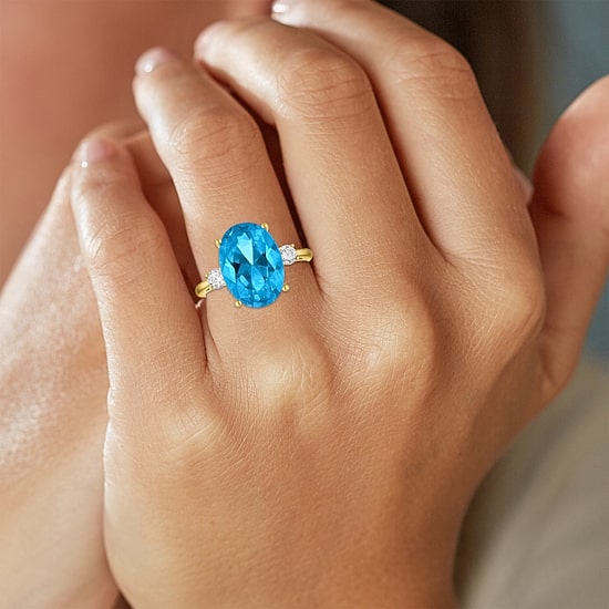 (G-H/Si2-I1) Womens 1/4 CT. T.W. Gemstone 10K Gold Oval 3-Stone Cocktail Ring