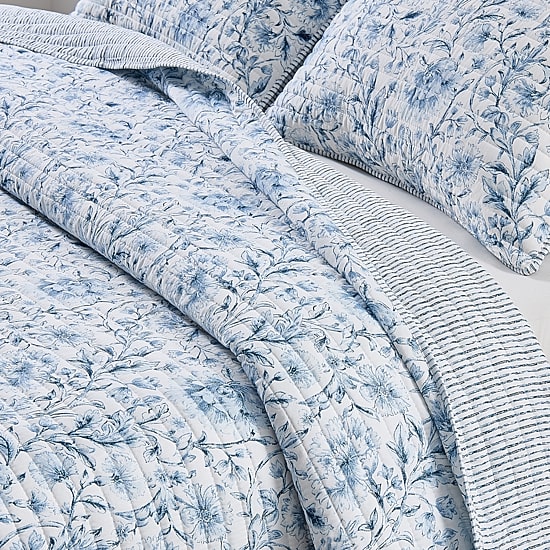Linery Lightweight Floral Reversible Quilt Set