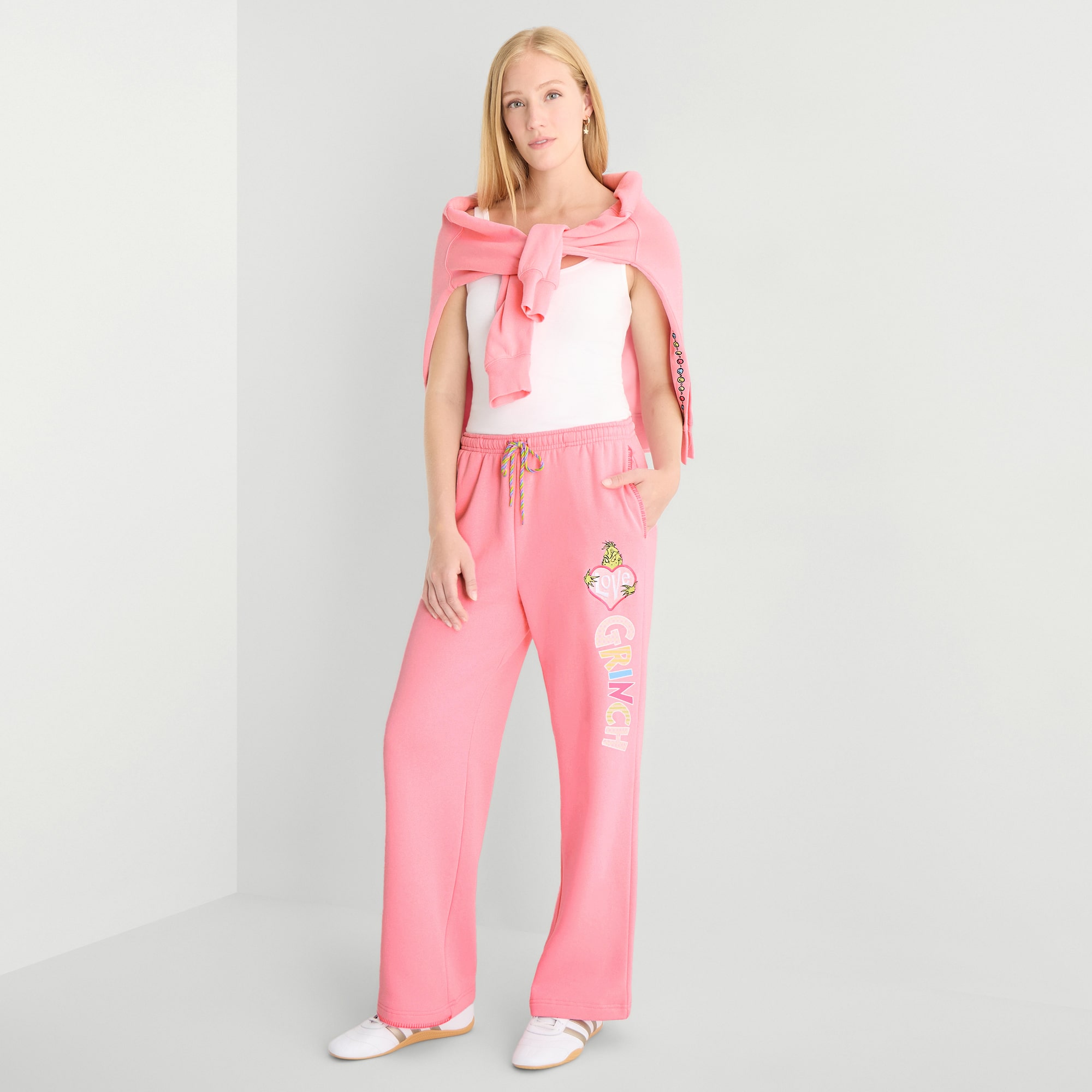 Womens Juniors Straight Grinch Sweatpant