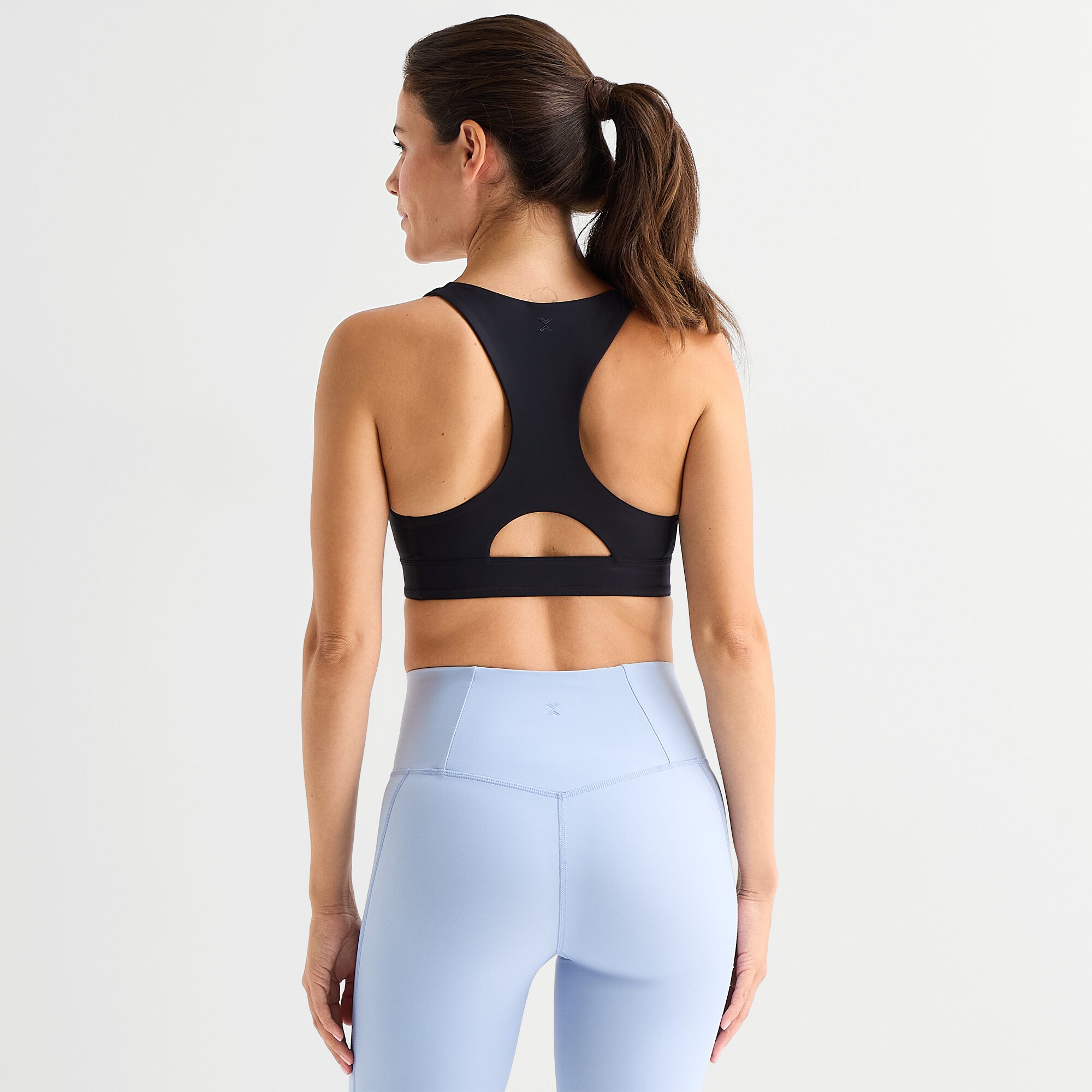 Xersion EverContour+ Womens Medium Support Sports Bra
