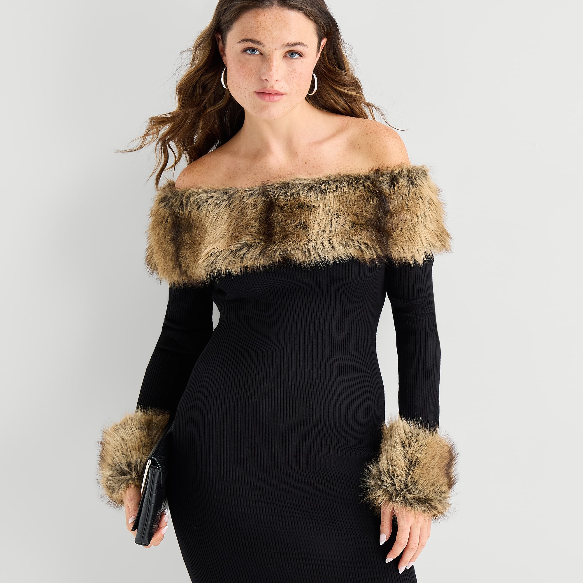 by&by Womens Juniors Long Sleeve Sweater Dress