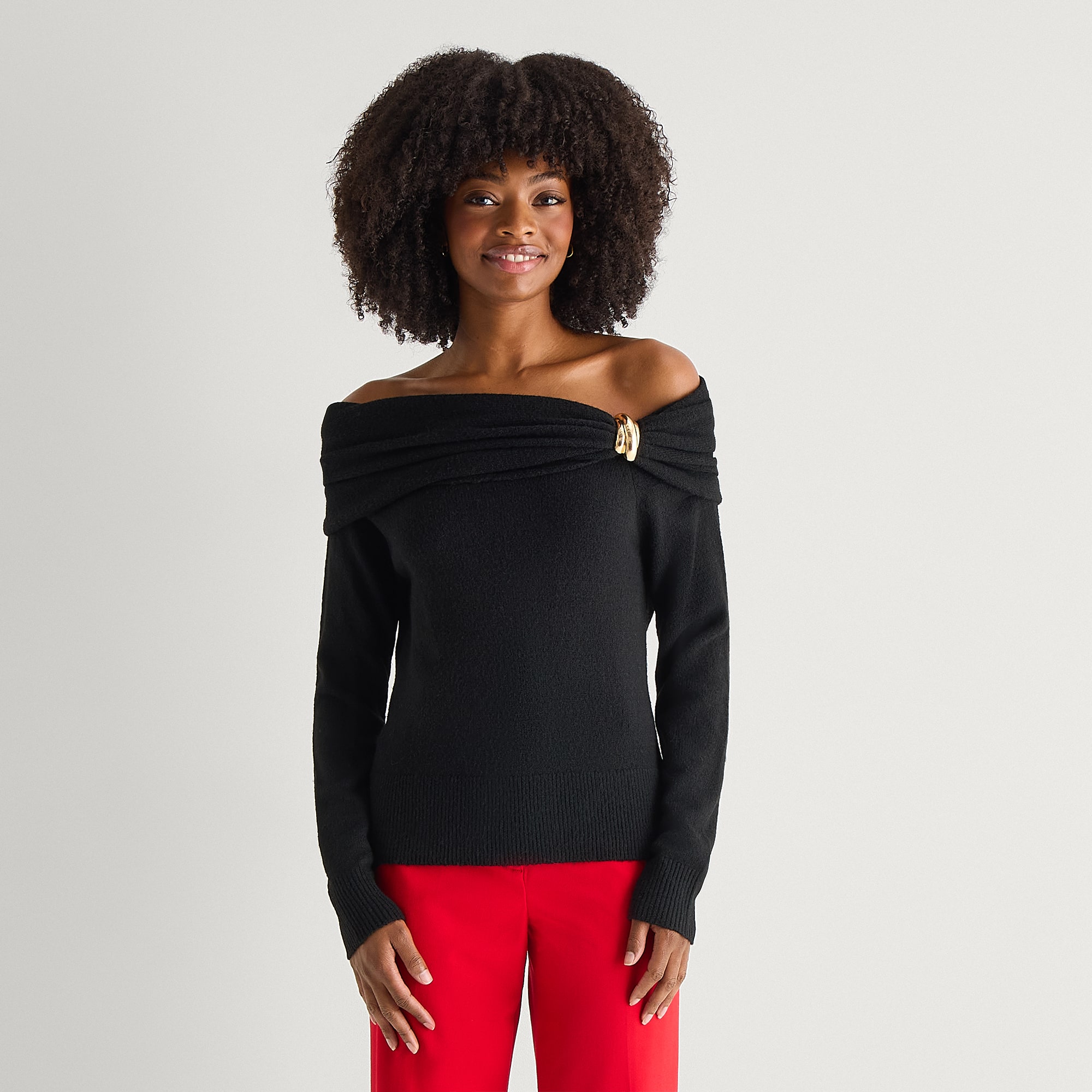 by&by Juniors Womens Asymmetrical Neck Long Sleeve Pullover Sweater