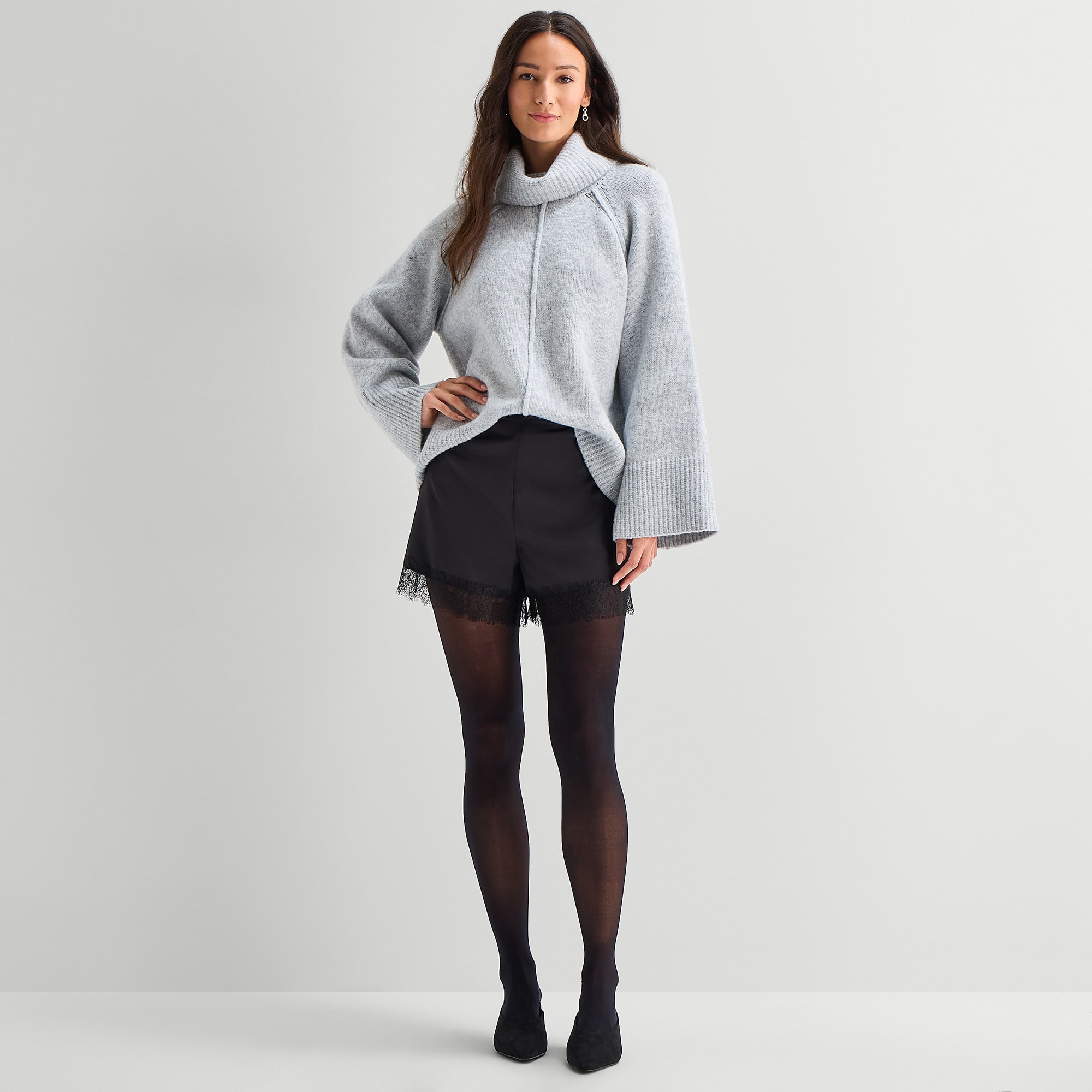 A.N.A Lace Trim Womens Pull-On Short
