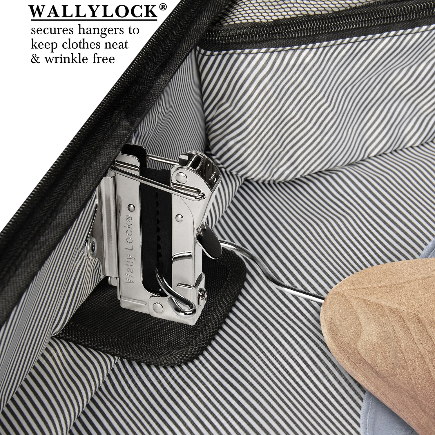 Wallybags Tufton Wheeled Garment Bag
