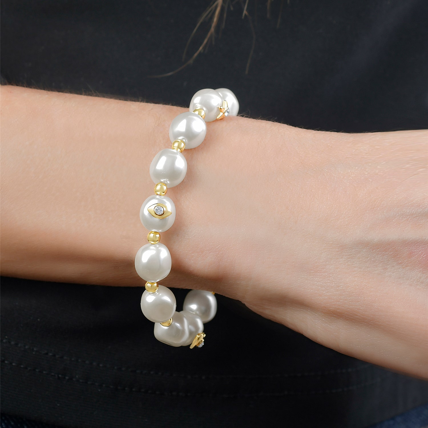 RM Rebecca Minkoff Womens Simulated Pearl 14K Gold Over Brass Stretch Bracelet