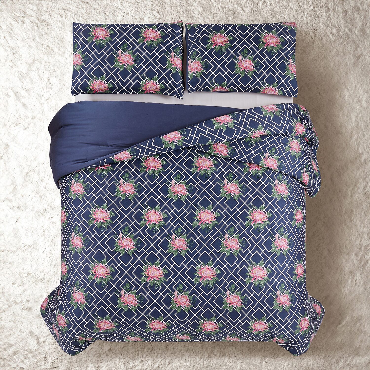 Dee Ocleppo Chrysanthemum Geo 3-pc. Reversible Comforter Set