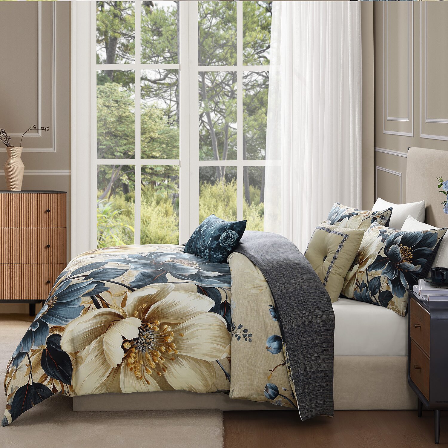 Bebejan English Manor 5-pc. Midweight Reversible Comforter Set