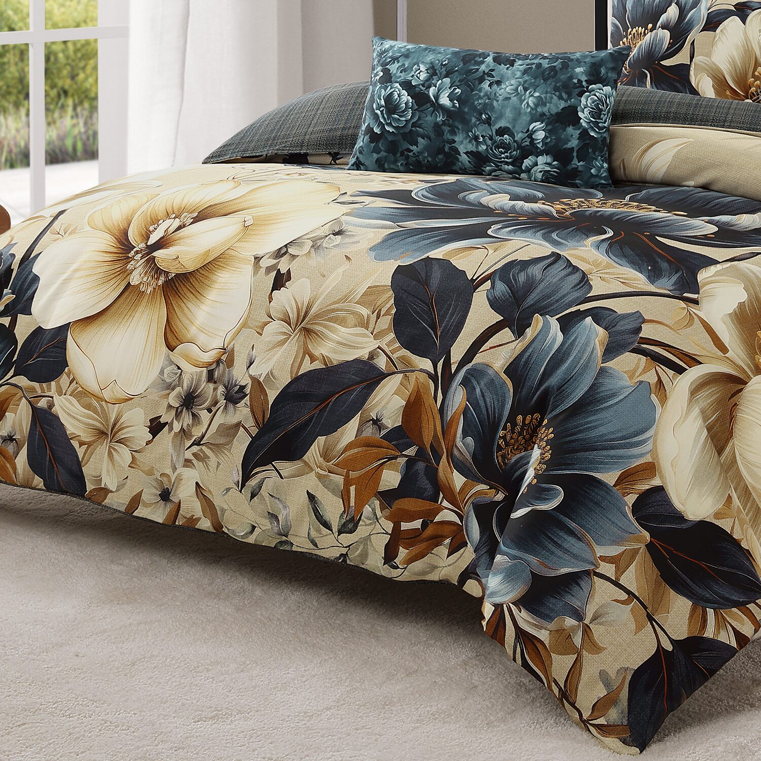 Bebejan English Manor 5-pc. Midweight Reversible Comforter Set