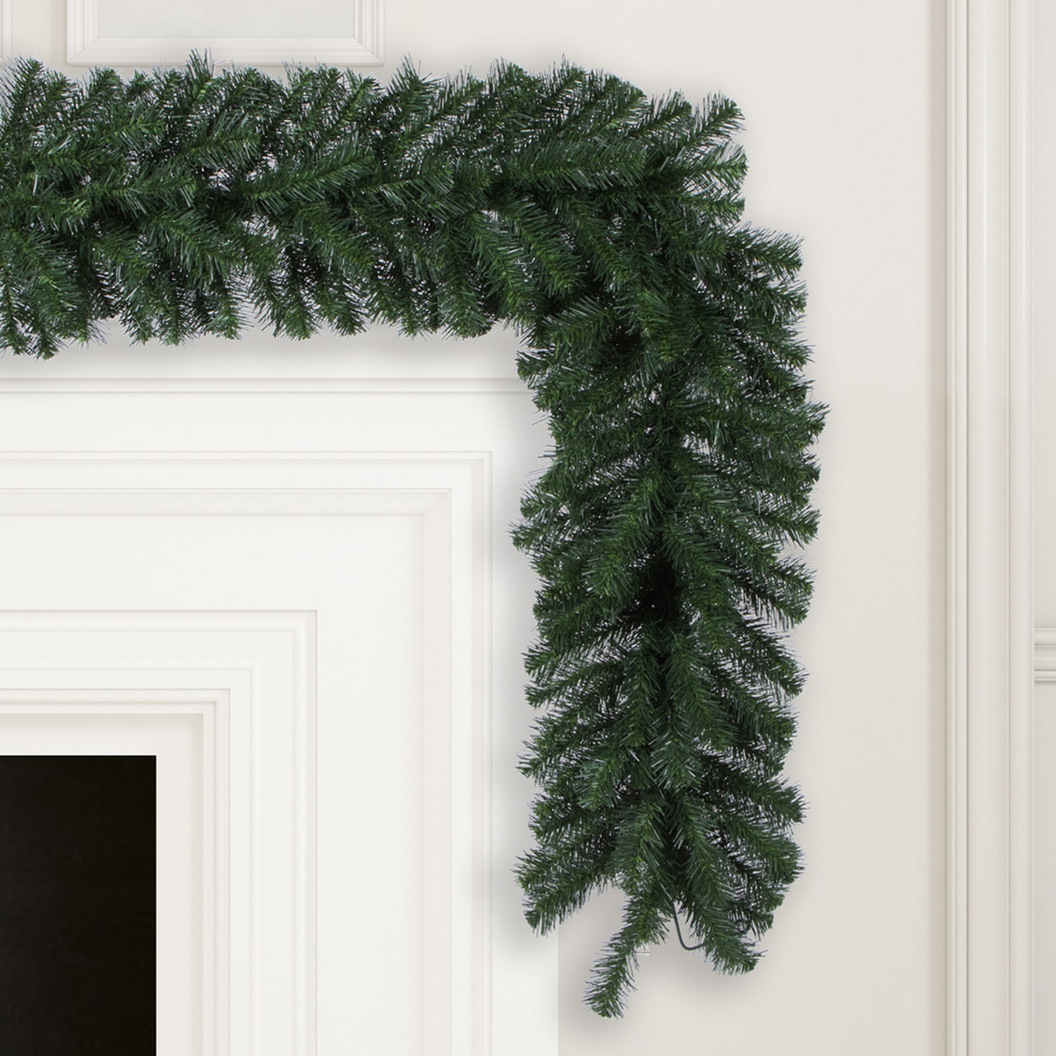 Vickerman 9" Douglas Fir Christmas Garland Unlit