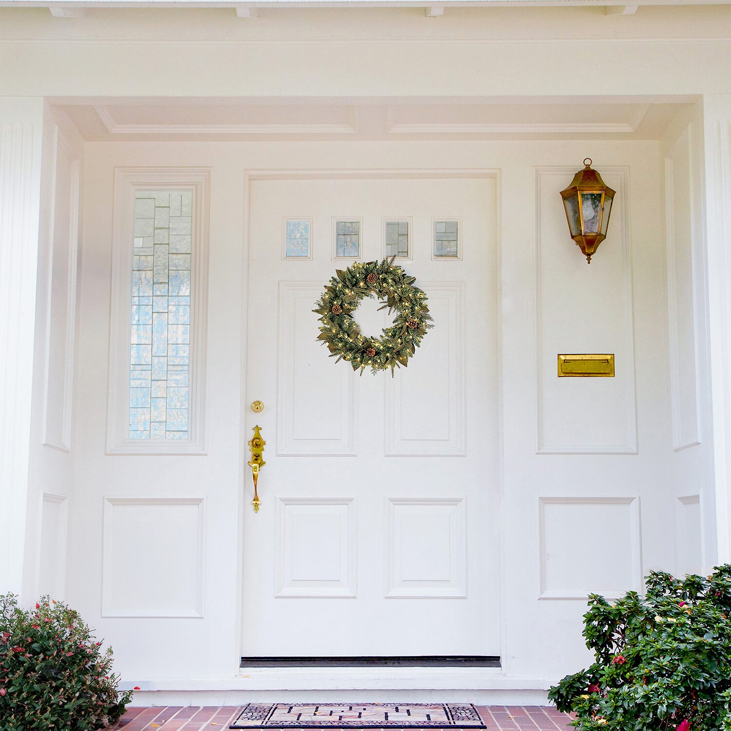 Northlight 24" Pre Lit River Spruce Artificial Lights Pre-Lit Wreath