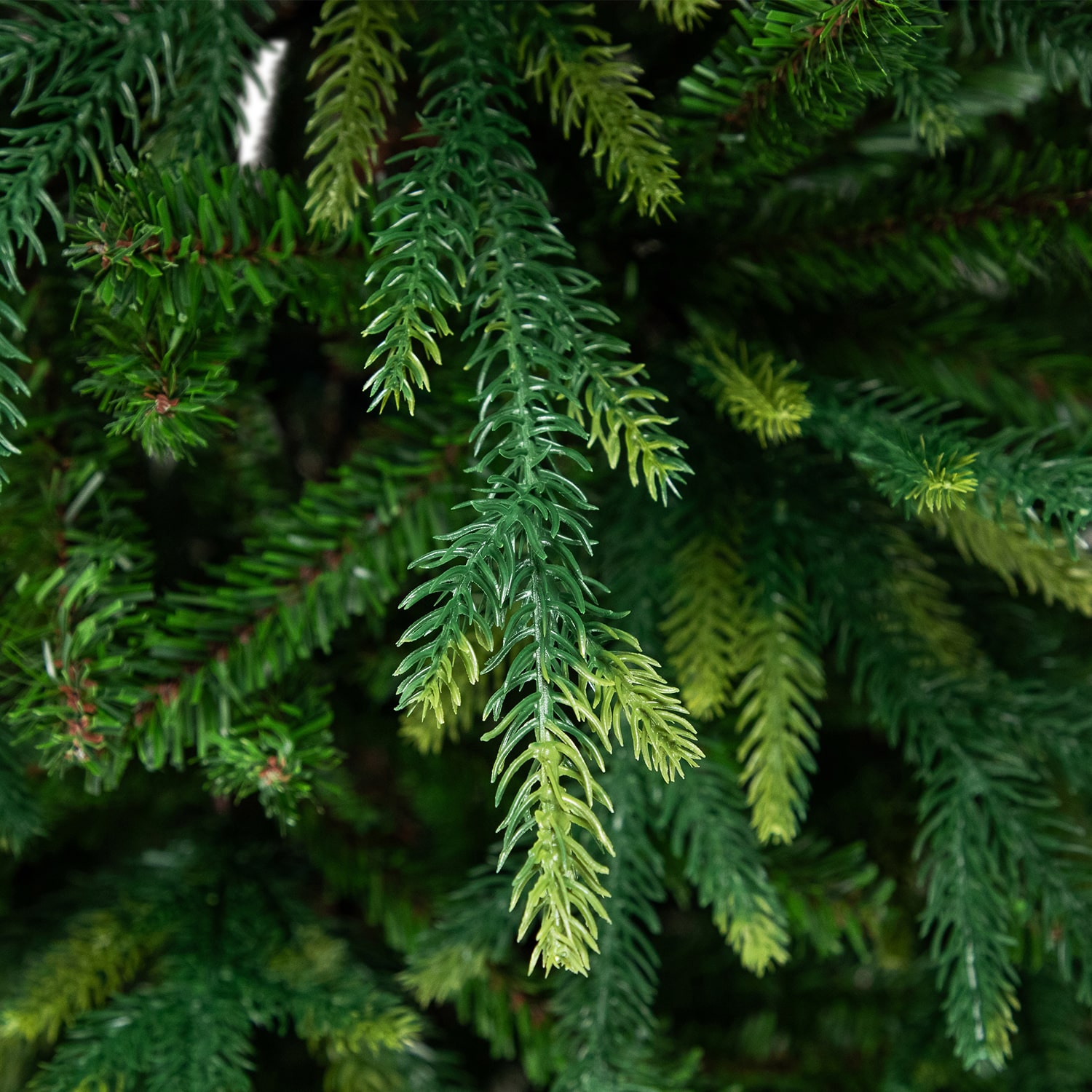 Northlight 8ft Real Touch Two Tone River Deer Pine Full Artificial 8 Foot Pine Christmas Tree