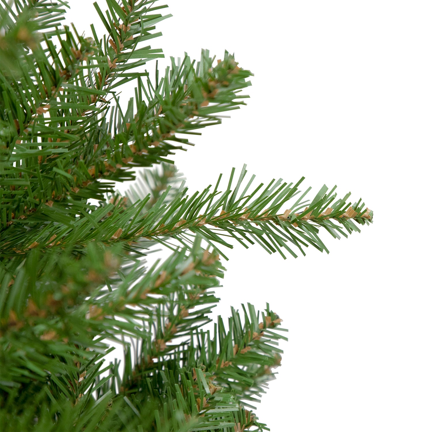 Northlight 48" Rockwood Pine Artificial Wreath