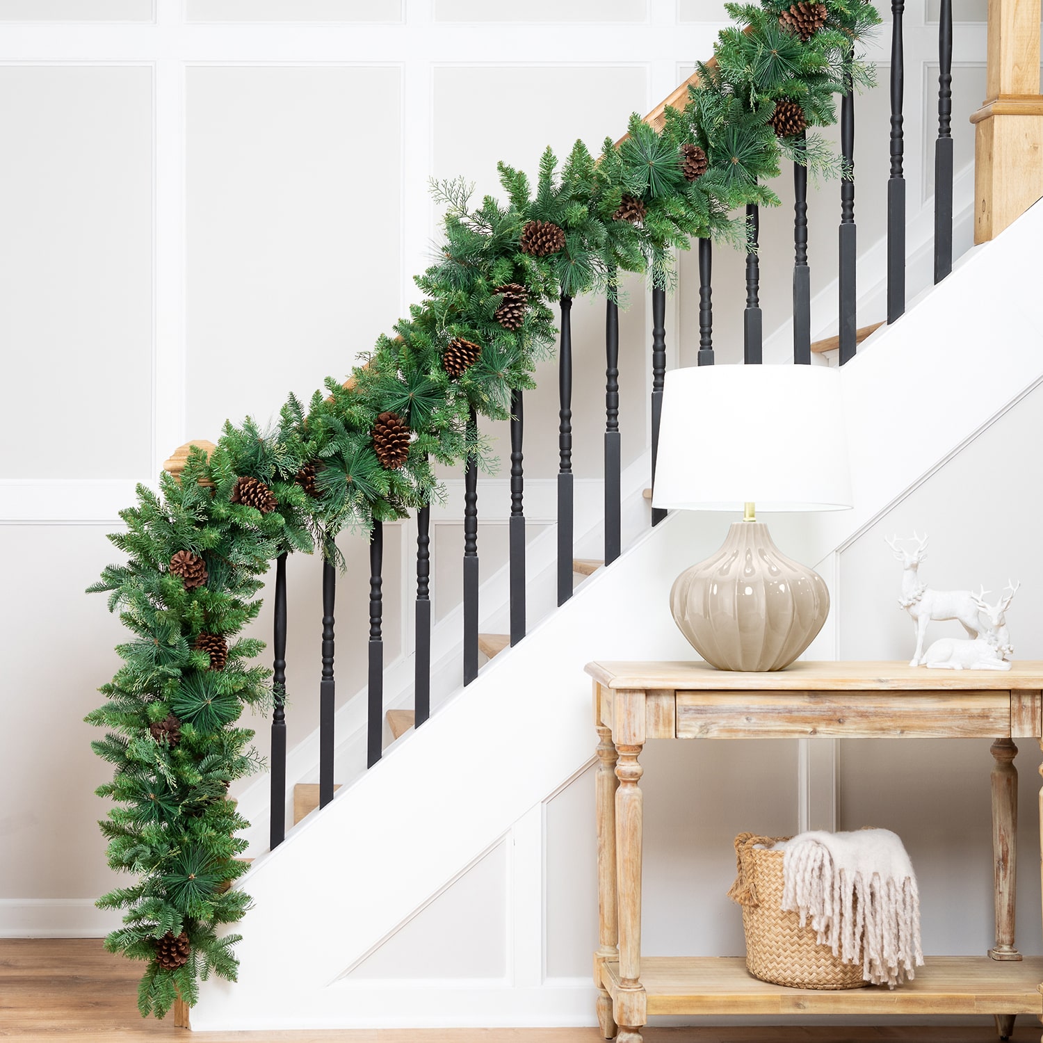 Northlight 10ft Pine And Cedar Artificial With Pinecones Christmas Outdoor Garland