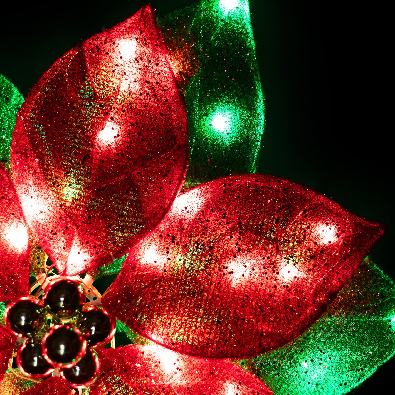 Northlight 34" Led Lighted Poinsettia Outdoor Yard Christmas Yard Art