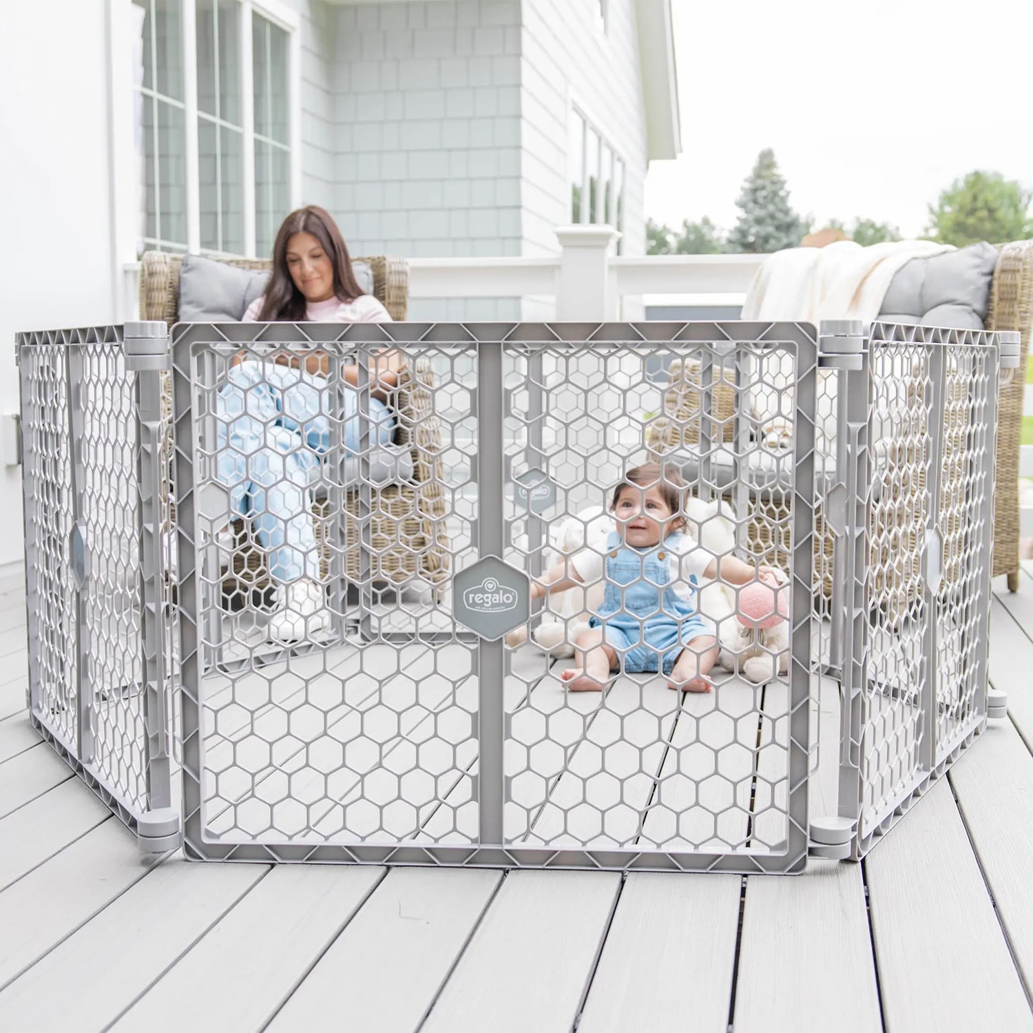 Regalo Extra Wide Baby Gate